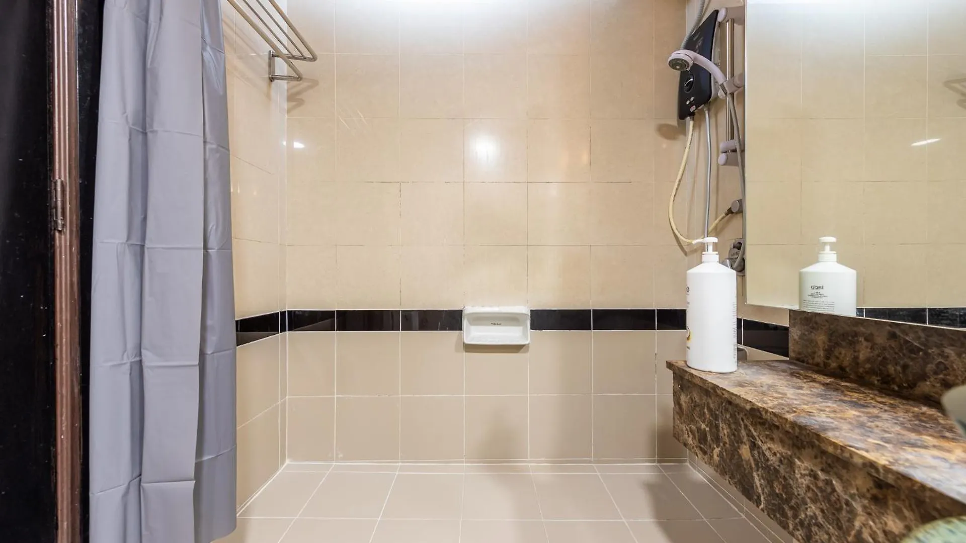 Aparthotel Resort Suites @ Sunway Pyramid & Sunway Lagoon Petaling Jaya